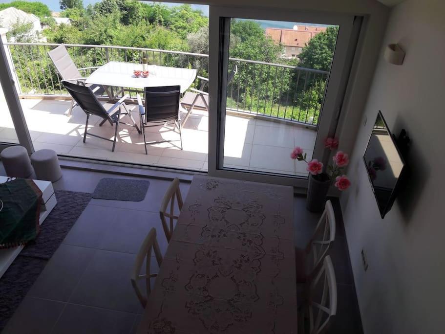 2Br Apartment With Pool Kotor Exterior foto