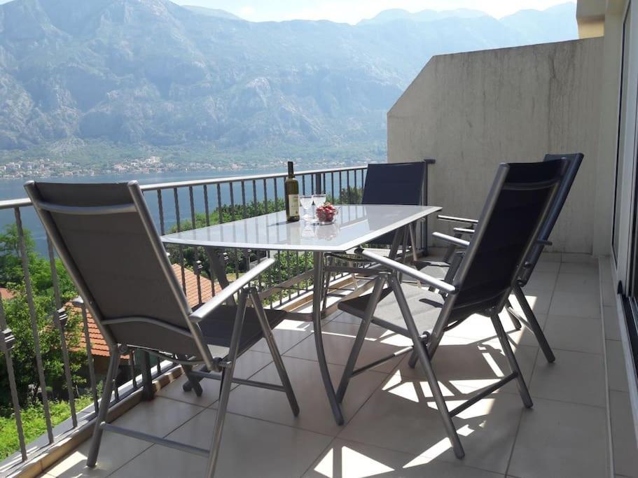 2Br Apartment With Pool Kotor Exterior foto