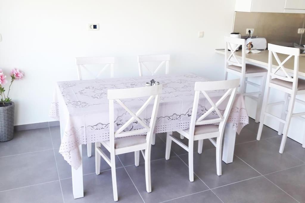 2Br Apartment With Pool Kotor Exterior foto